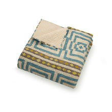 Load image into Gallery viewer, Sky Blue Hypnotic Quilt Set by Justina Blakeney®
