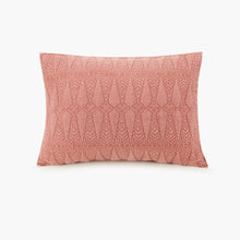 Load image into Gallery viewer, Kahelo Quilt Set by Justina Blakeney®

