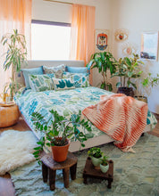 Load image into Gallery viewer, Jardin Duvet Set by Justina Blakeney®
