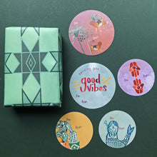 Load image into Gallery viewer, Jungalicious Recycled Gift Paper (5pk)
